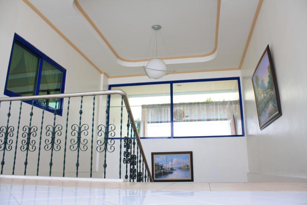 Dumaguete Springs Apartment Dumaguete City Extérieur photo