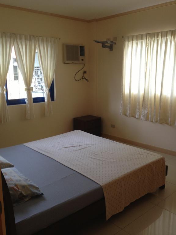 Dumaguete Springs Apartment Dumaguete City Extérieur photo